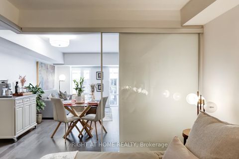Photo 21 at 210 - 955 Bay Street, Bay Street Corridor, Toronto