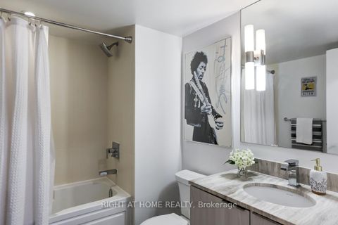 Photo 22 at 210 - 955 Bay Street, Bay Street Corridor, Toronto