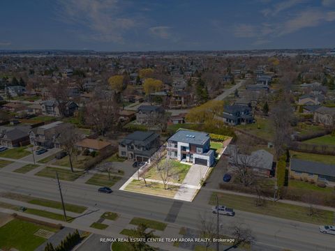 Photo 2 at 1325 Rebecca Street, WO West, Oakville