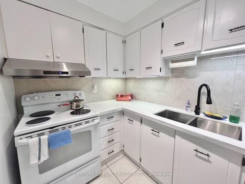 Photo 20 at 228 - 4005 Don Mills Road, Hillcrest Village, Toronto