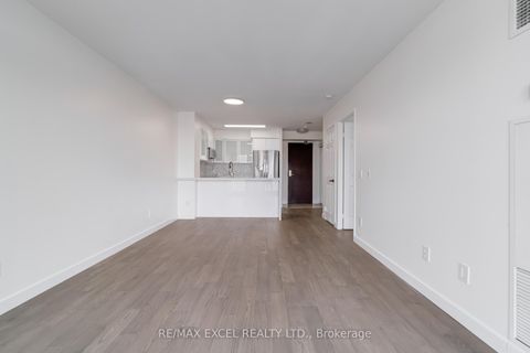 Photo 10 at 2715 - 18 Parkview Avenue, Willowdale East, Toronto