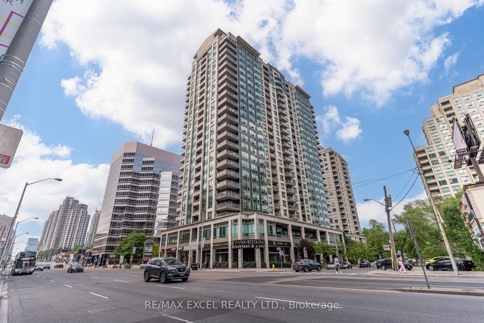 2715 - 18 Parkview Avenue, Willowdale East, Toronto 
