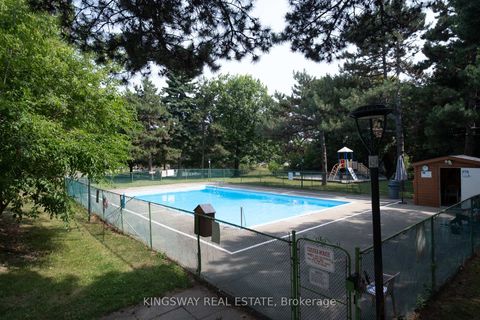 Photo 22 at 518 - 451 The West Mall Drive, Etobicoke West Mall, Toronto