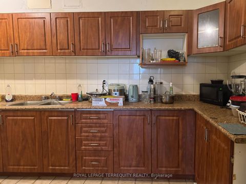 Photo 5 at 409 - 15 London Green Court, Jane Heights, Toronto