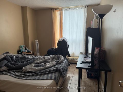 Photo 11 at 409 - 15 London Green Court, Jane Heights, Toronto