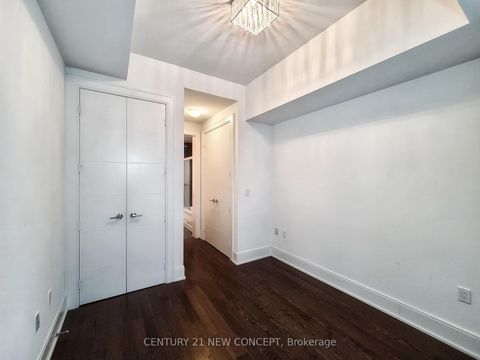 Photo 6 at 526 - 39 Queens Quay E, Waterfront Communities C1, Toronto