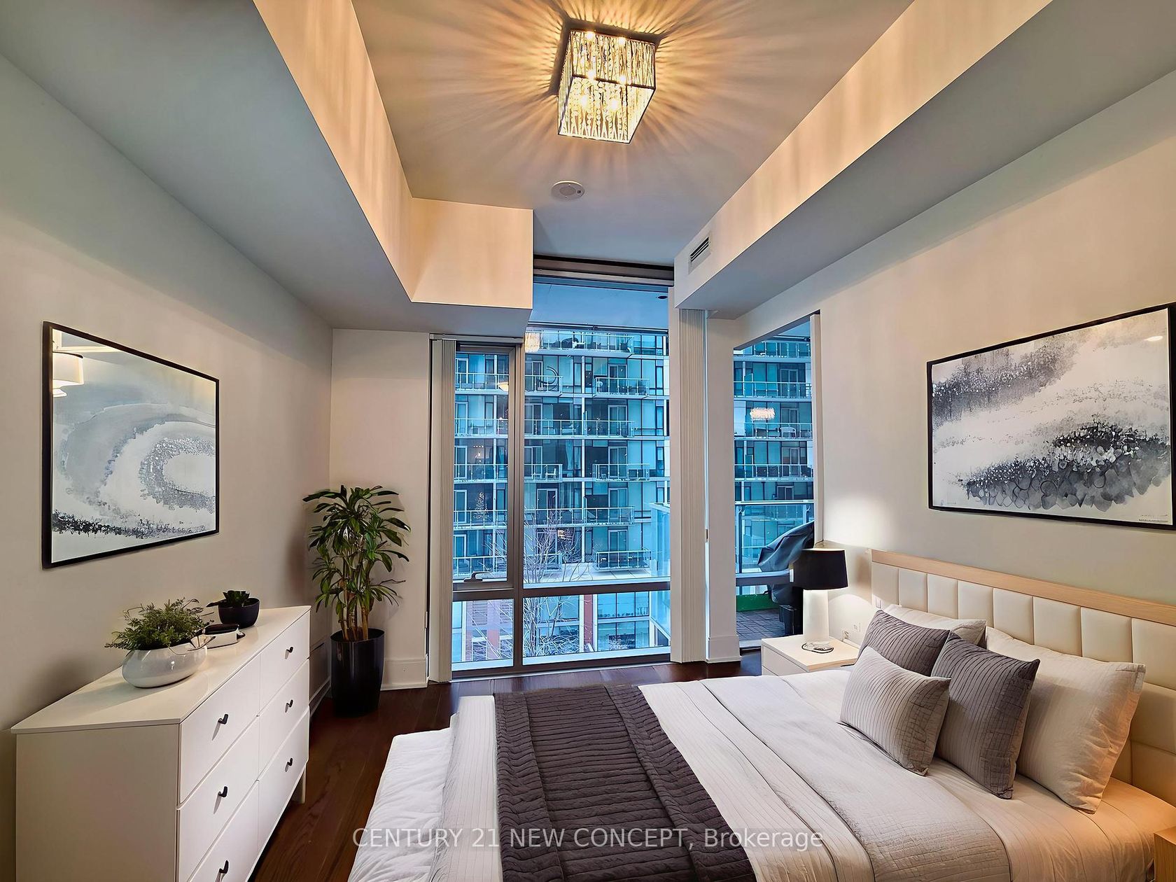 526 - 39 Queens Quay E, Waterfront Communities C1, Toronto 