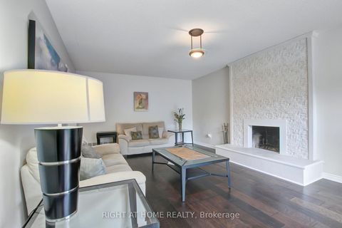 Photo 17 at 53 Waltham Crescent, Doncrest, Richmond Hill