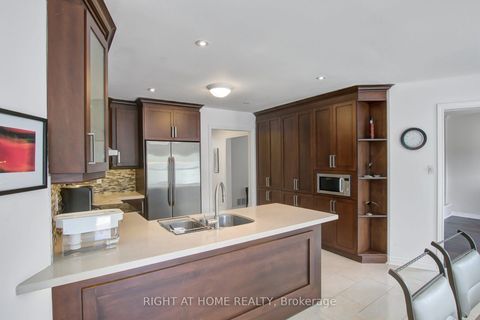 Photo 19 at 53 Waltham Crescent, Doncrest, Richmond Hill