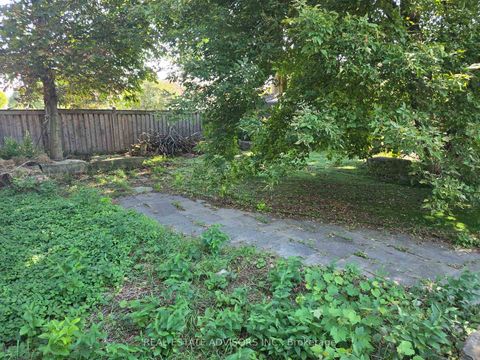Photo 7 at 89 Euclid Avenue, Highland Creek, Toronto