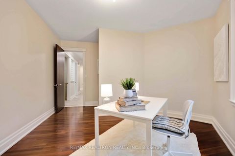 Photo 21 at 192 Nevada Crescent, Rural Vaughan, Vaughan