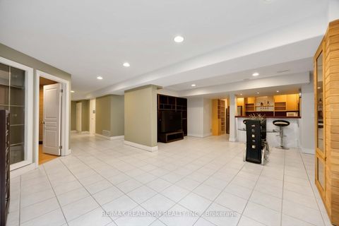 Photo 42 at 192 Nevada Crescent, Rural Vaughan, Vaughan