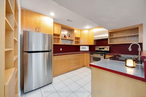Photo 44 at 192 Nevada Crescent, Rural Vaughan, Vaughan