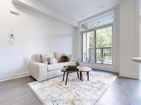 Photo 5 at 105 - 23 Eldora Avenue, Newtonbrook West, Toronto