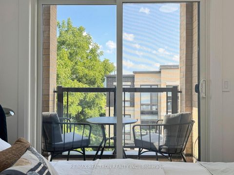 Photo 31 at 105 - 23 Eldora Avenue, Newtonbrook West, Toronto