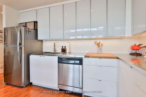 Photo 12 at Ph9 - 183 Dovercourt Road, Bellwoods, Toronto