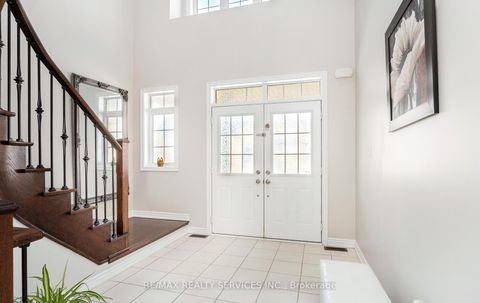 Photo 2 at 153 Algoma Drive, Kleinburg, Vaughan