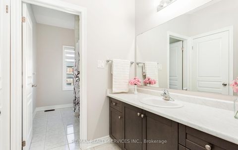 Photo 23 at 153 Algoma Drive, Kleinburg, Vaughan