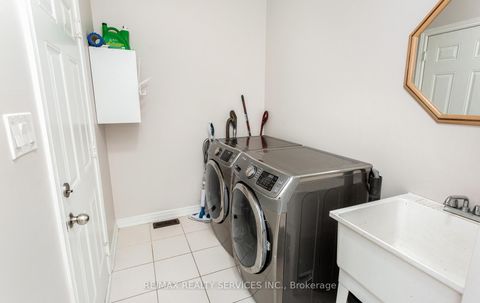 Photo 25 at 153 Algoma Drive, Kleinburg, Vaughan