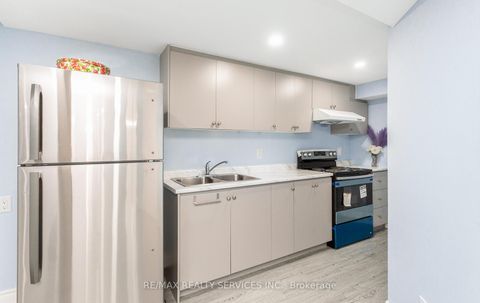 Photo 29 at 153 Algoma Drive, Kleinburg, Vaughan