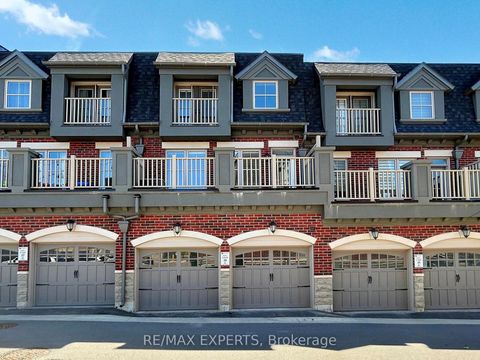 Photo 2 at 5 - 8 Church Street, Maple, Vaughan