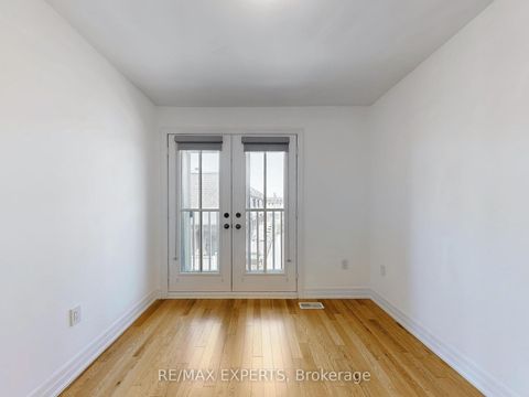 Photo 20 at 5 - 8 Church Street, Maple, Vaughan