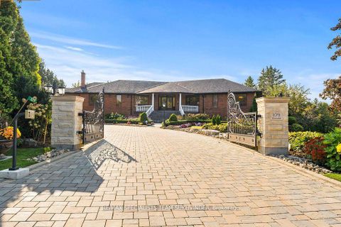 Photo 1 at 109 Collard Drive, King City, King