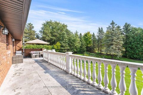 Photo 34 at 109 Collard Drive, King City, King