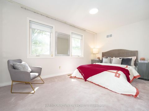 Photo 32 at 18 Whitman Street, Newtonbrook East, Toronto