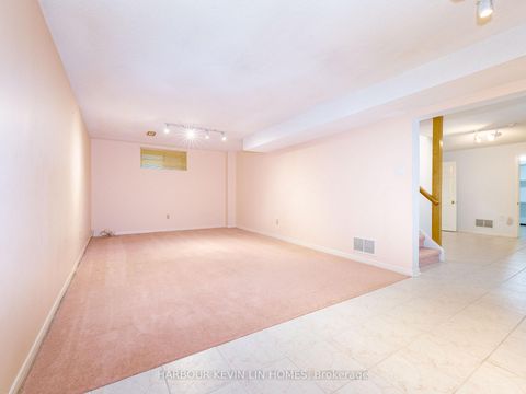 Photo 36 at 18 Whitman Street, Newtonbrook East, Toronto
