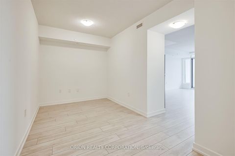 Photo 4 at 517 - 556 Marlee Avenue, Glen Park, Toronto