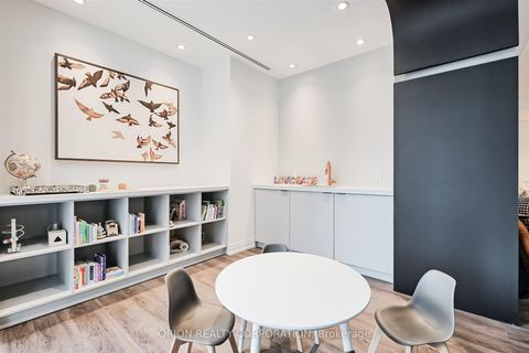 Photo 17 at 517 - 556 Marlee Avenue, Glen Park, Toronto