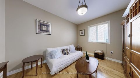 Photo 16 at 24 Cachet Hill Crescent, Sonoma Heights, Vaughan