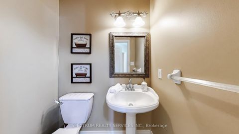 Photo 18 at 24 Cachet Hill Crescent, Sonoma Heights, Vaughan