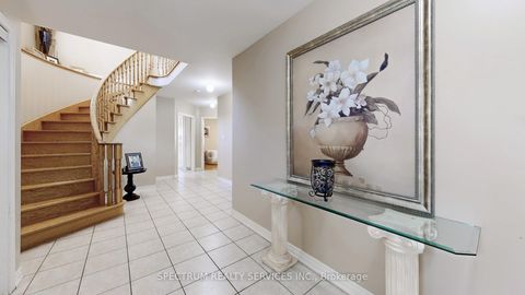 Photo 22 at 24 Cachet Hill Crescent, Sonoma Heights, Vaughan