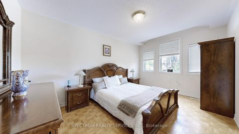 Photo 34 at 24 Cachet Hill Crescent, Sonoma Heights, Vaughan