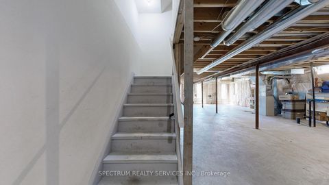 Photo 41 at 24 Cachet Hill Crescent, Sonoma Heights, Vaughan