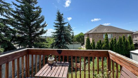Photo 46 at 24 Cachet Hill Crescent, Sonoma Heights, Vaughan