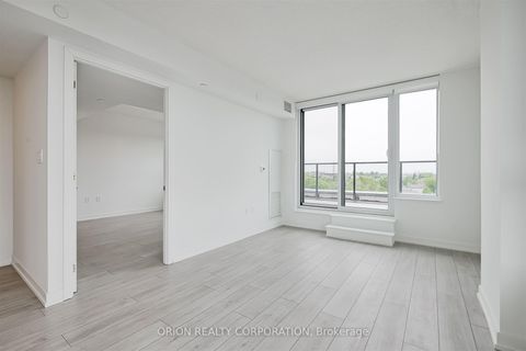 Photo 10 at 722 - 556 Marlee Avenue, Glen Park, Toronto