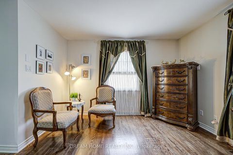 Photo 30 at 811 Huntingwood Drive, Sullivan, Toronto