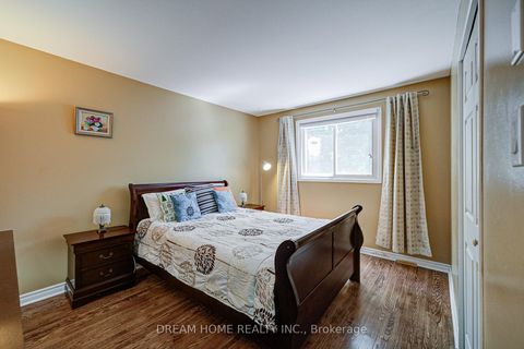 Photo 33 at 811 Huntingwood Drive, Sullivan, Toronto