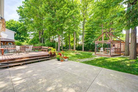 Photo 41 at 811 Huntingwood Drive, Sullivan, Toronto