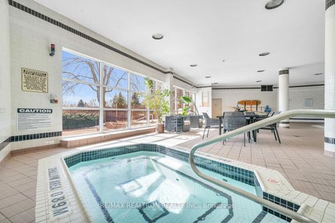 Photo 24 at 1002 - 30 Harding Boulevard W, North Richvale, Richmond Hill