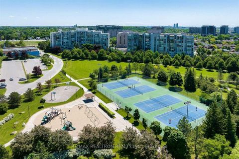 Photo 32 at 1002 - 30 Harding Boulevard W, North Richvale, Richmond Hill
