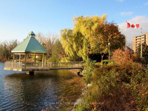Photo 37 at 1002 - 30 Harding Boulevard W, North Richvale, Richmond Hill
