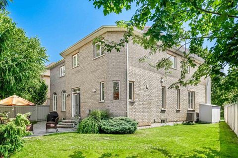 Photo 38 at 130 Innville Crescent, BR Bronte, Oakville