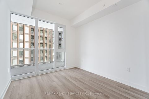 Photo 17 at 2721 - 230 Simcoe Street, Chinatown, Toronto