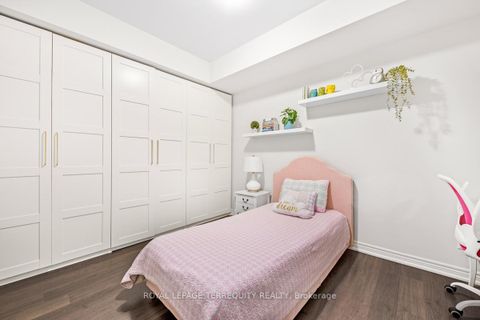 Photo 11 at 1015 - 9245 Jane Street, Maple, Vaughan