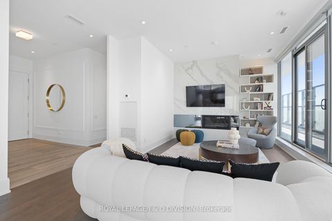 Photo 2 at PH 02 (5502) - 50 Charles Street E, Yonge Corridor, Toronto Photo 2 at PH 02 (5502) - 50 Charles Street E, Yonge Corridor, Toronto