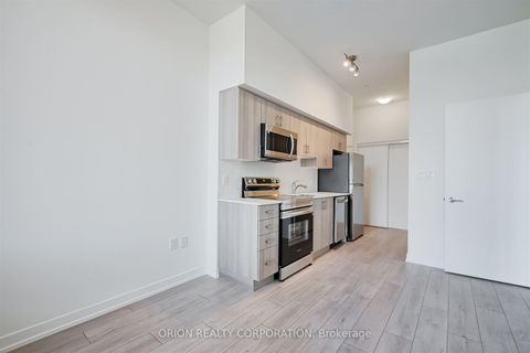Photo 10 at 110 - 556 Marlee Avenue, Glen Park, Toronto